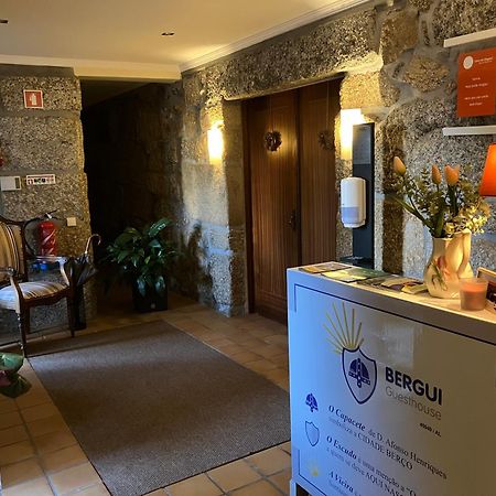 Bergui Guesthouse - Em Guimaraes Desde 2017 Kültér fotó
