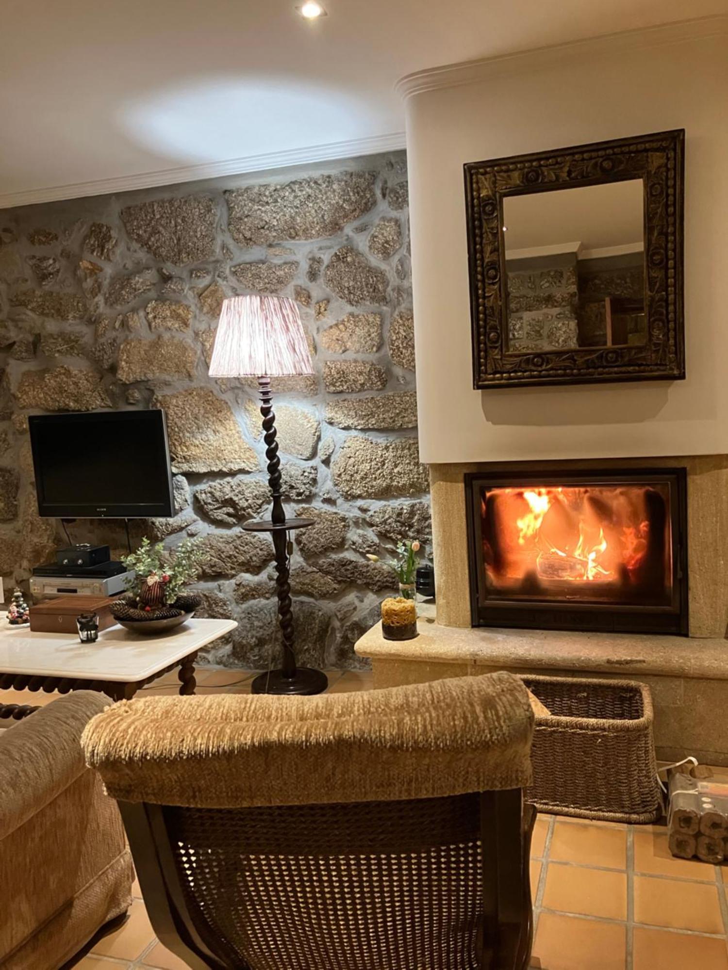 Bergui Guesthouse - Em Guimaraes Desde 2017 Kültér fotó
