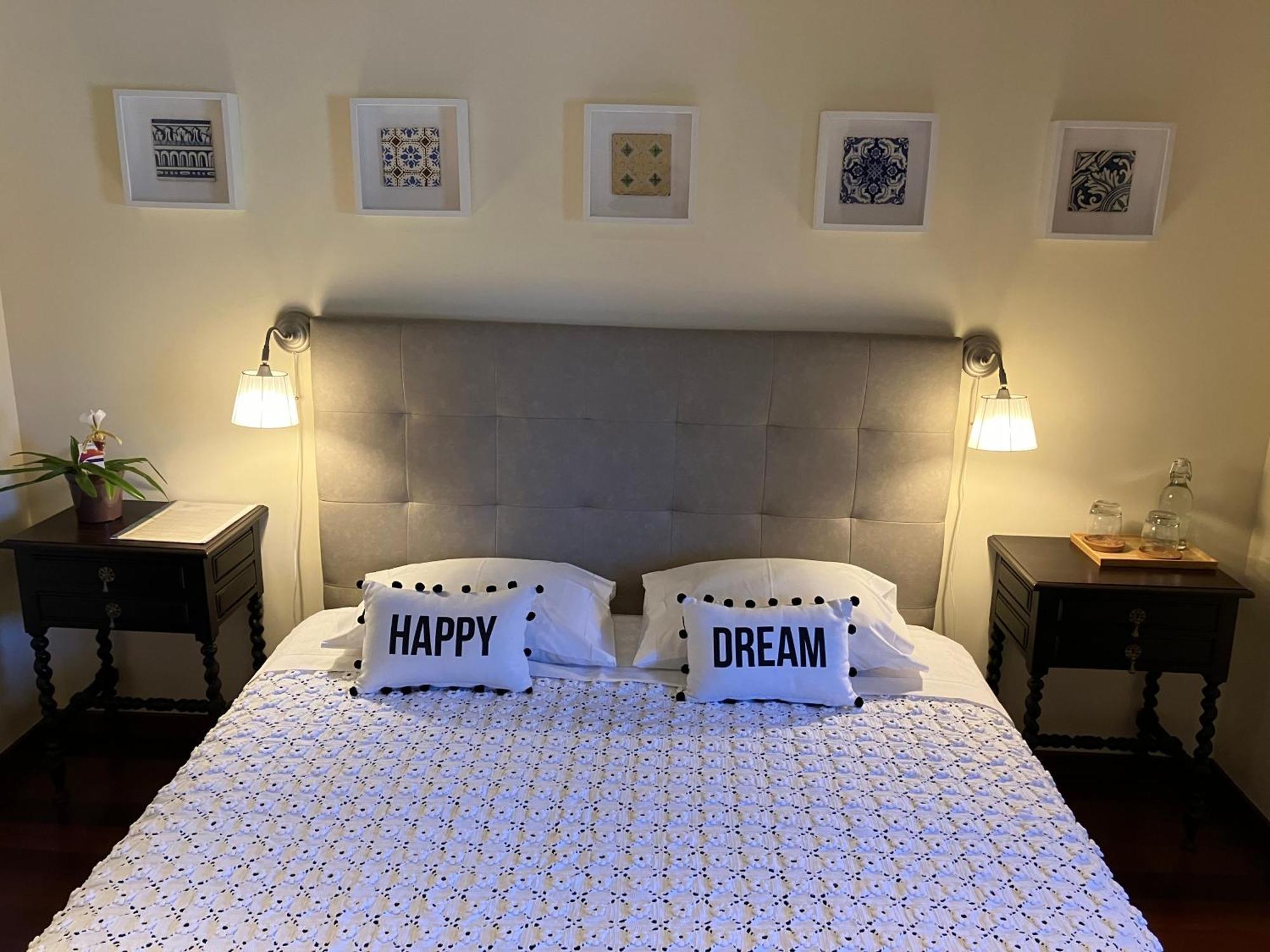 Bergui Guesthouse - Em Guimaraes Desde 2017 Kültér fotó
