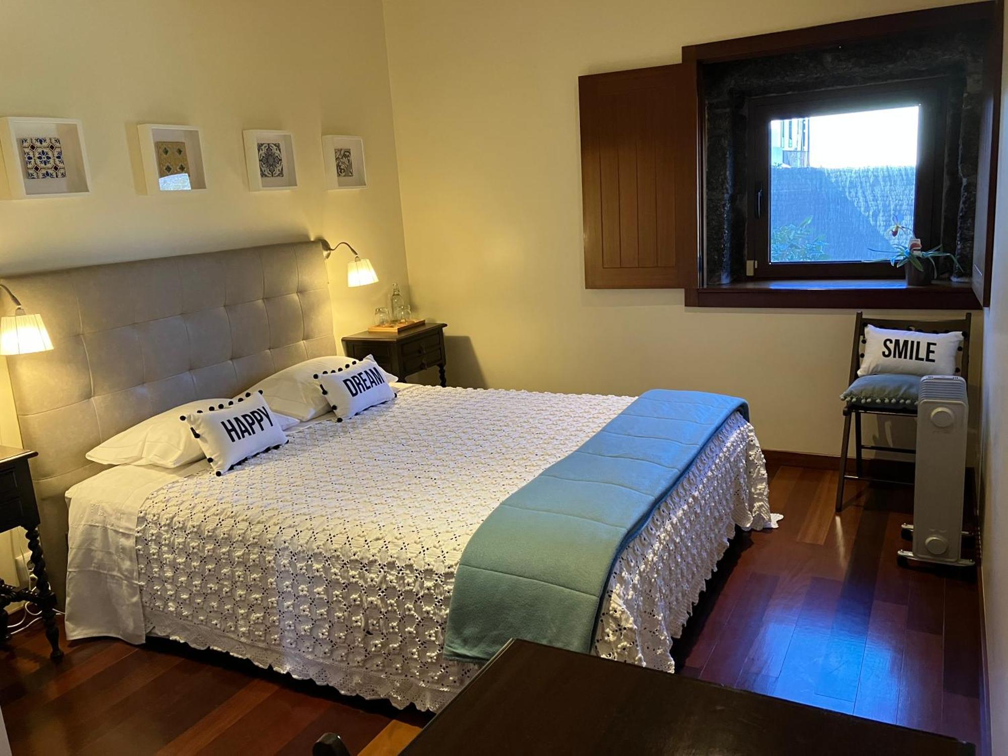Bergui Guesthouse - Em Guimaraes Desde 2017 Kültér fotó